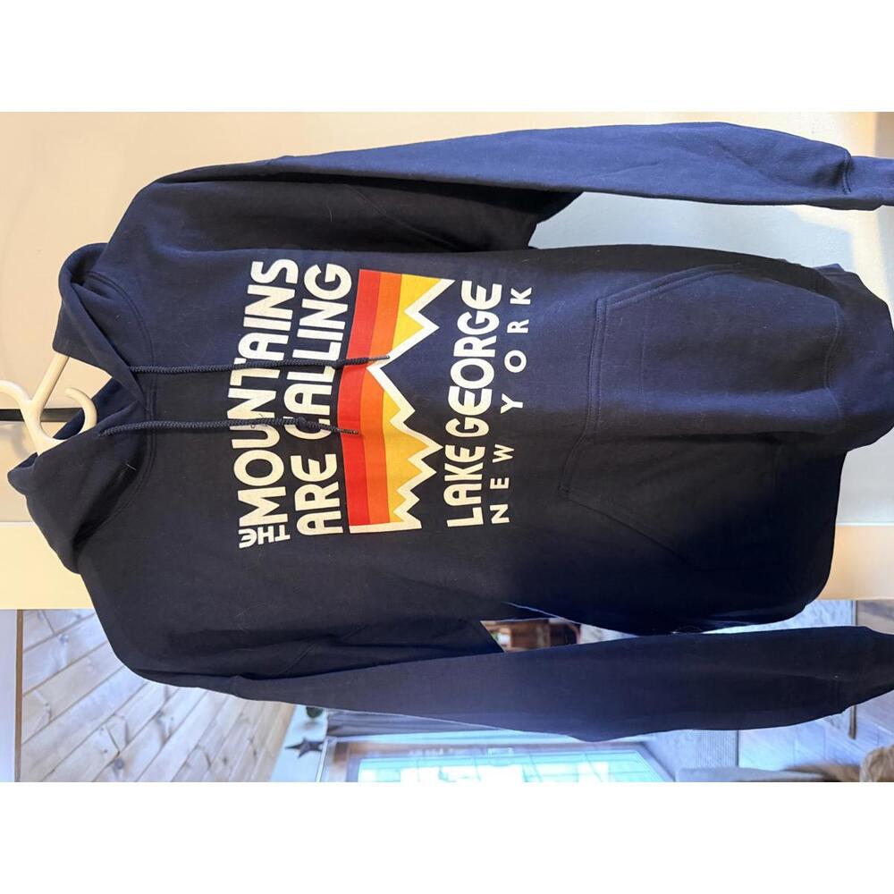 BNWOT Gilden Adirondack sweatshirt sz L